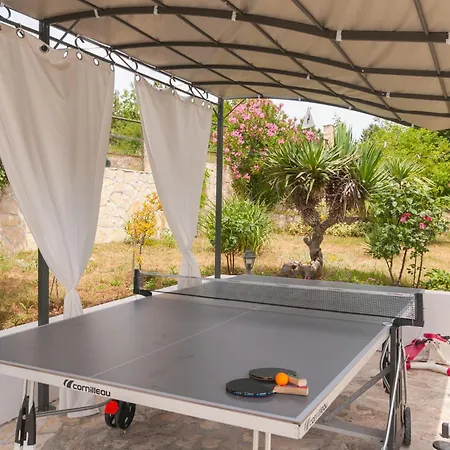 Cozy In With Jacuzzi Holiday home *